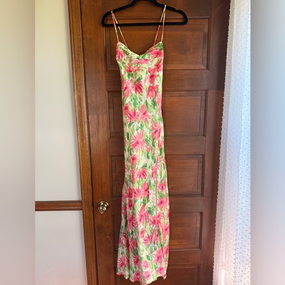 Lulus Vacay Getaway Ivory Multi Floral Print Backless Maxi Dress 🌸 - Picture 4 of 9